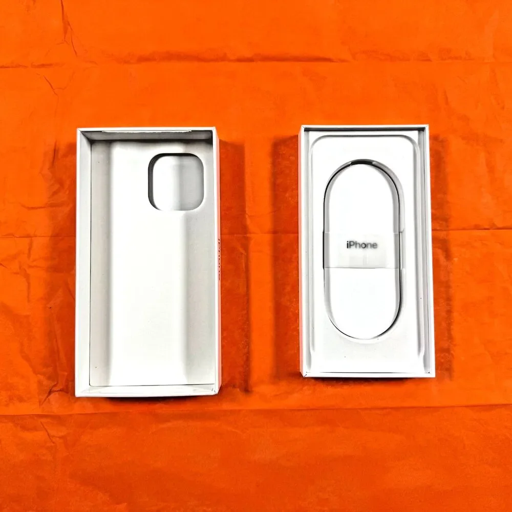 Apple iPhone 16 Pro Max Box Only – Original Packaging – Great Condition